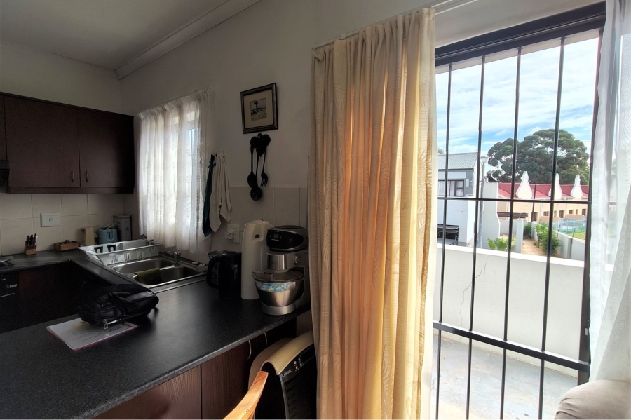2 Bedroom Property for Sale in Moorreesburg Western Cape